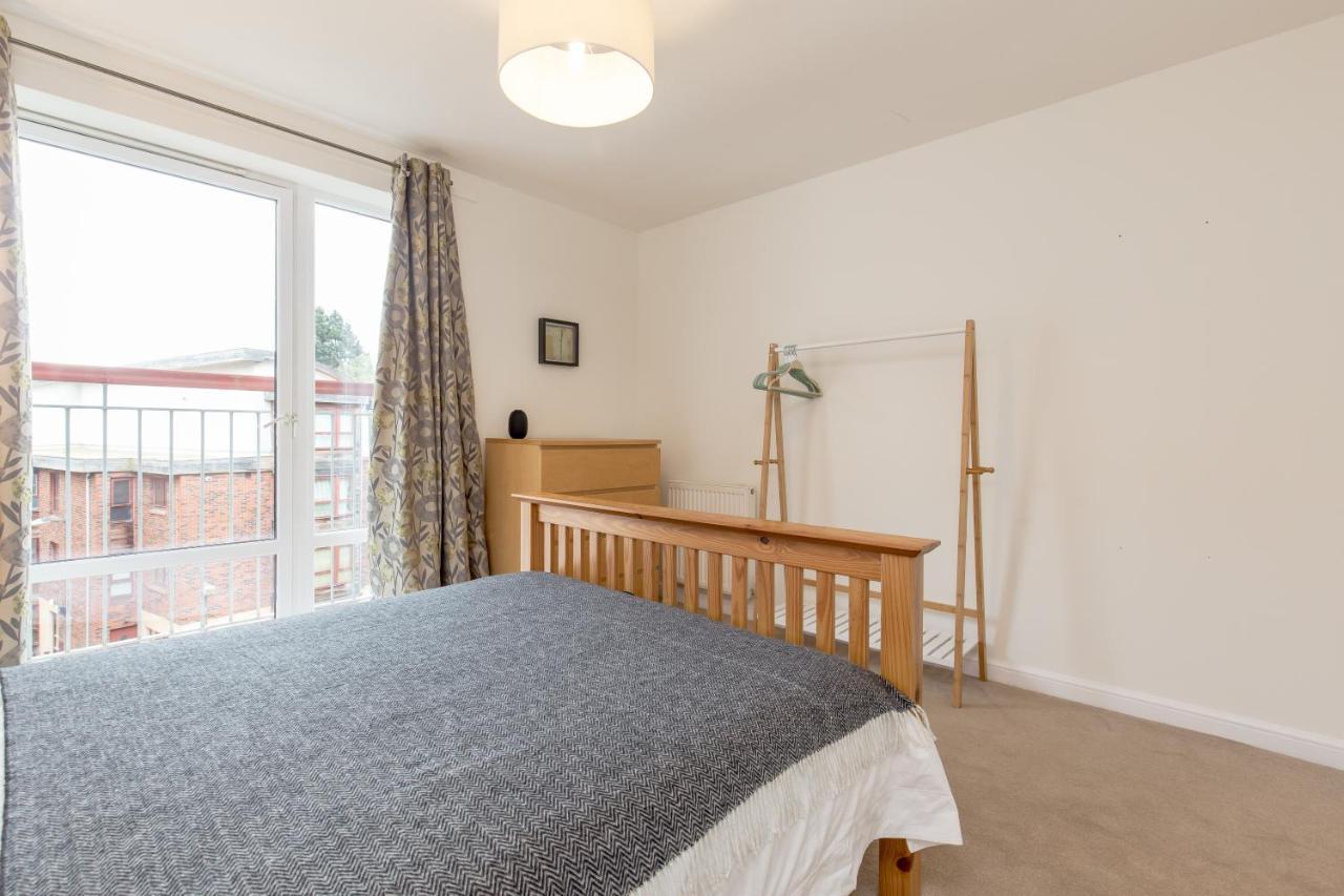 Dreamhouse Apartments Edinburgh Haymarket ภายนอก รูปภาพ