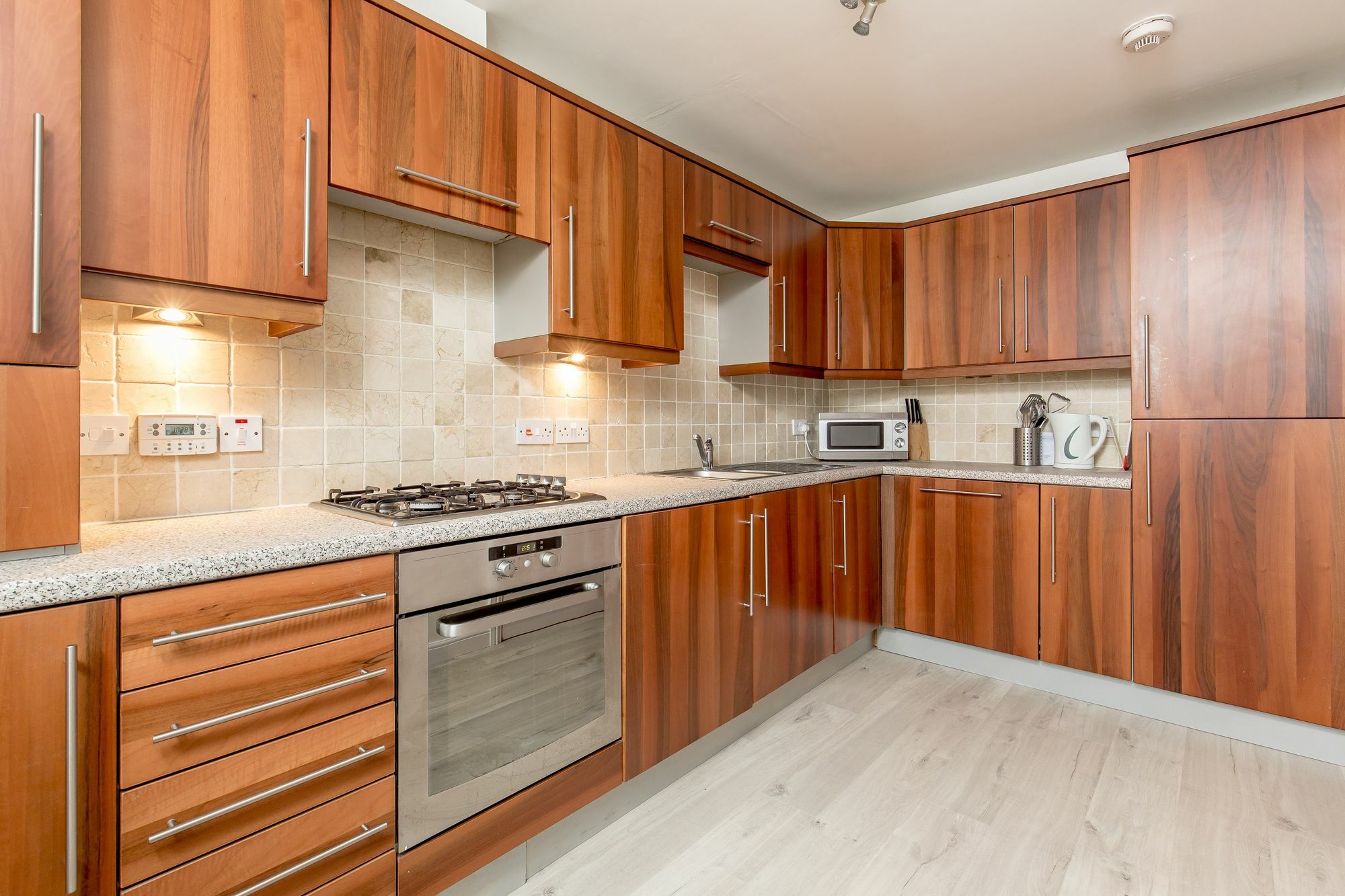 Dreamhouse Apartments Edinburgh Haymarket ภายนอก รูปภาพ